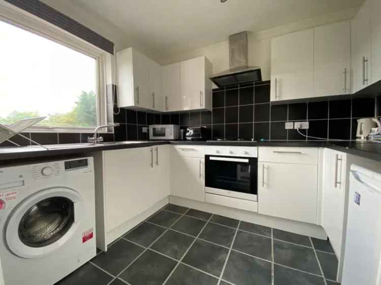 5 Bedroom House To Rent