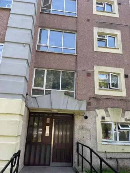 2 Bed Maisonette near Prospect Park Pets Allowed Parking Central Heating