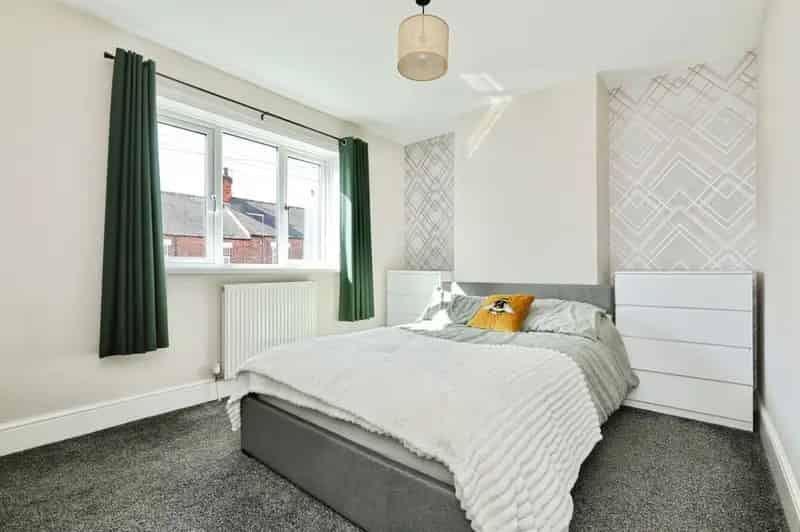2 Bedroom End Terrace House for Sale Worksop