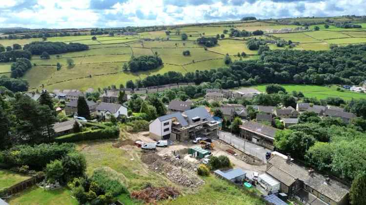 Detached House for sale with 5 bedrooms, Little Croft Close, Greenfield Road