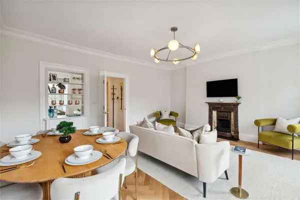 Royal Crescent, London, W11 4SL | Property for sale | Savills