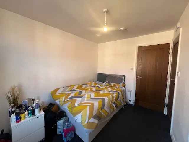 1 Bedroom House Share Earlsdon All Bills Included