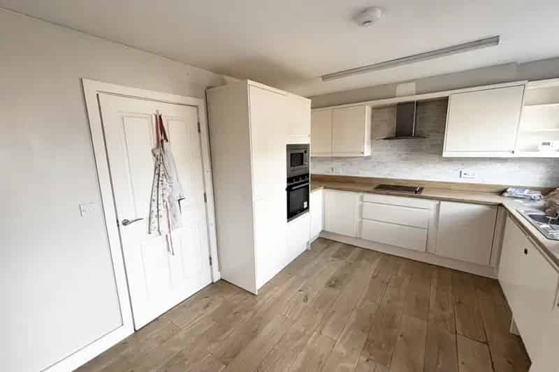 Three Bedroom Semi Detached House North Wingfield