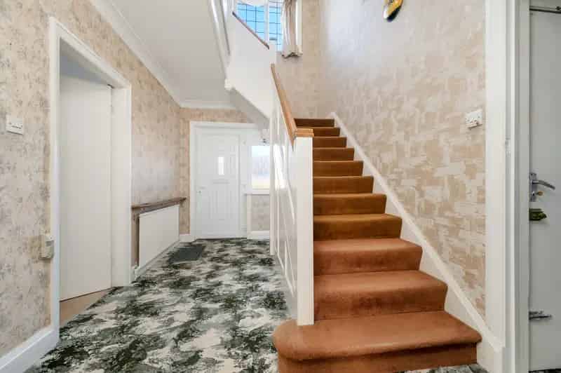 4 Bedroom Detached House for Sale Wollaton Parkside