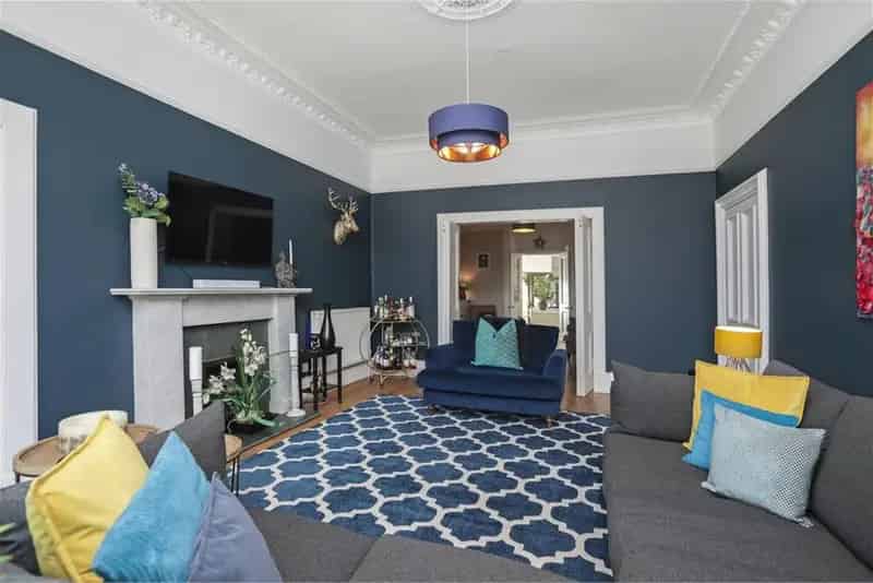4 Bed Semi-Detached House with 4 Reception Rooms