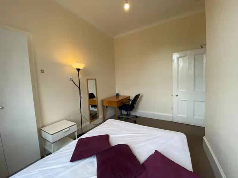 5 Bedroom HMO Flat to Rent in Newington