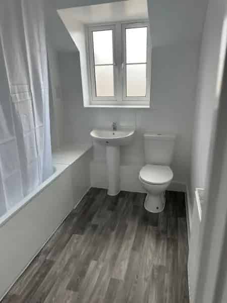Beautiful 2-Bed Flat in Quiet Area New Build 2021
