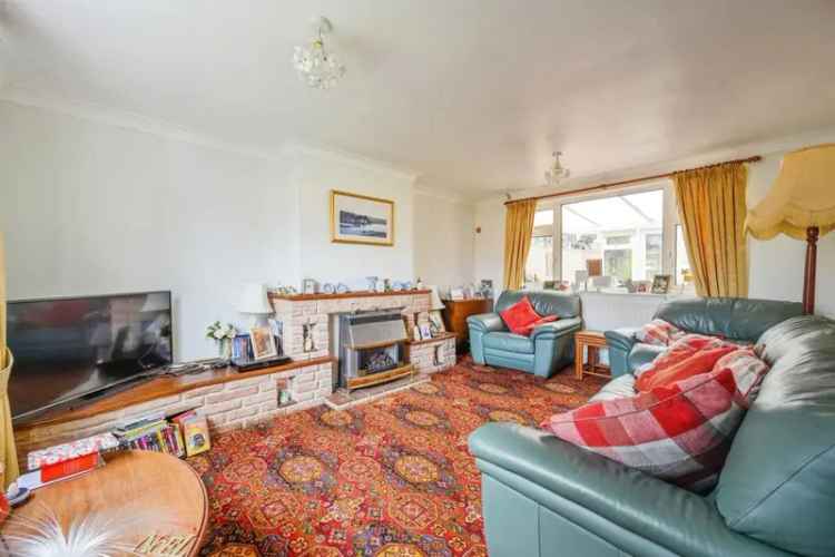 Semi Detached House for Sale in Uttoxeter