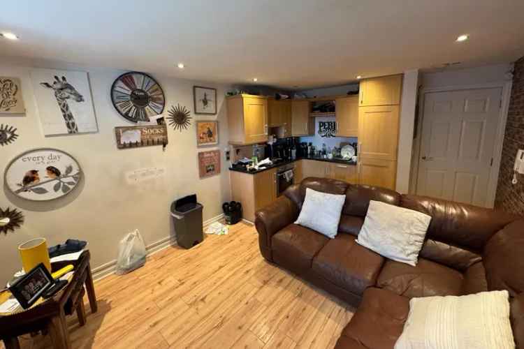 2 Bed Ground Floor Apartment Wavertree Spacious Secured Living
