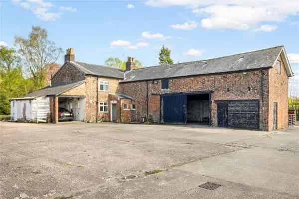 Duncalf Farm 20 Acres Farmhouse Barn Outbuildings Development Potential