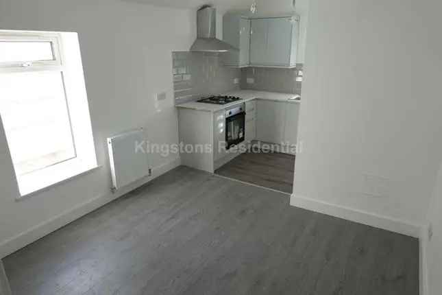 Spacious 2-Bed Flat to Rent in Grangetown Cardiff