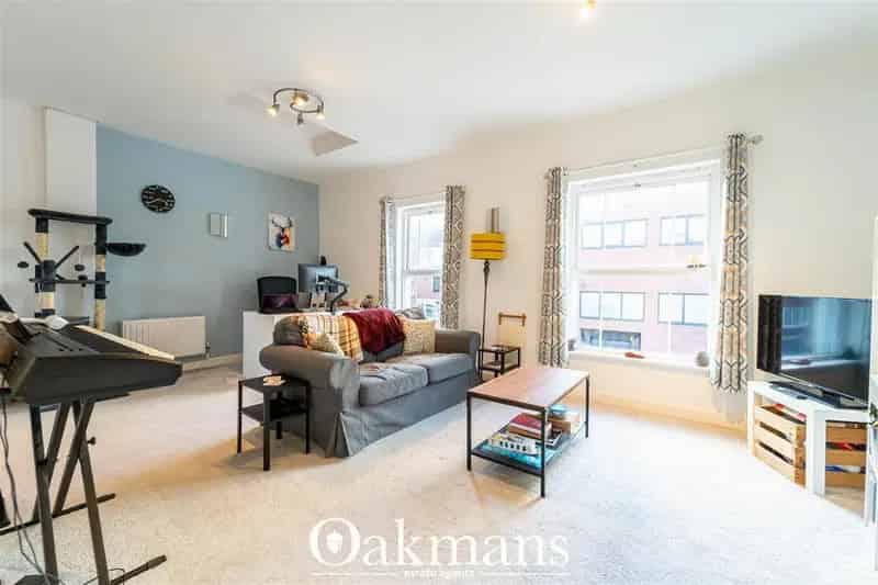 2 Bedroom House for Sale Jewellery Quarter No Upward Chain