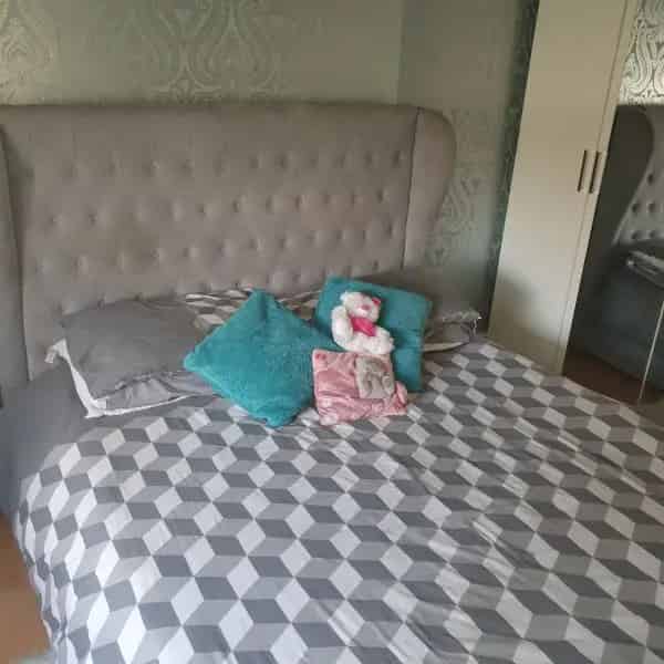 2 Bedroom Maisonette near Brockwell Park Brixton