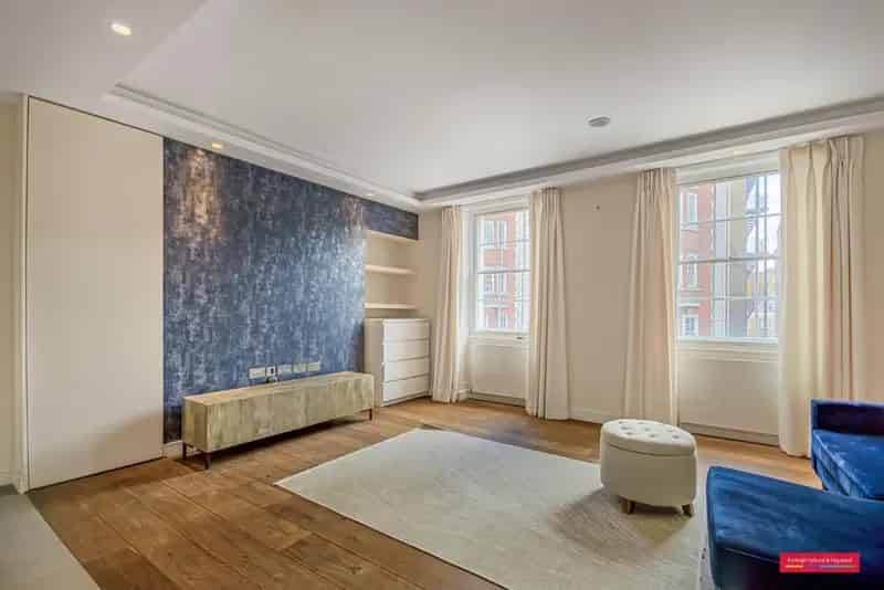 Flat For Rent , London, England