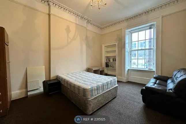 Flat to rent in Sauchiehall Street, Glasgow G2