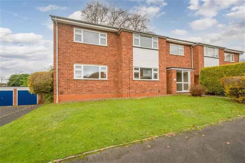 2 Bedroom Flat to Rent Harborne