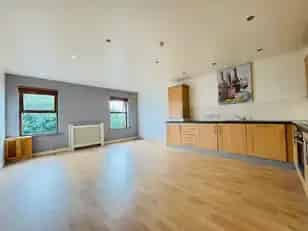 First Floor Apartment  1 Bedroom Mayfield Development