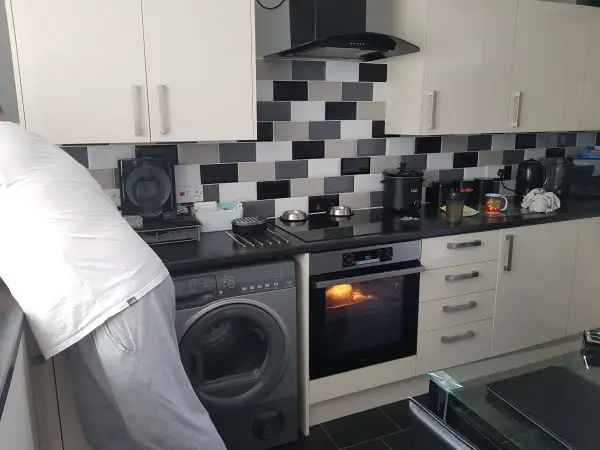 House For Rent in Sheffield, England