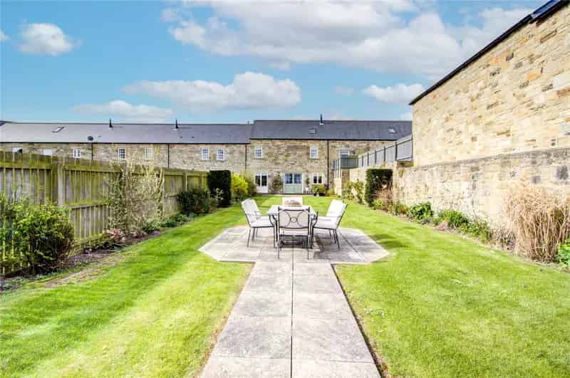 Beautiful Stone Cottage in Rock Northumberland Two Double Bedrooms Near Beaches