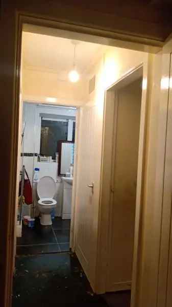 Flat For Rent in Borough of Wyre, England