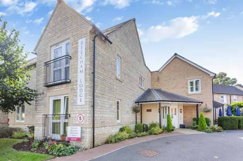 1 Bedroom Retirement Apartment for Sale in Cirencester
