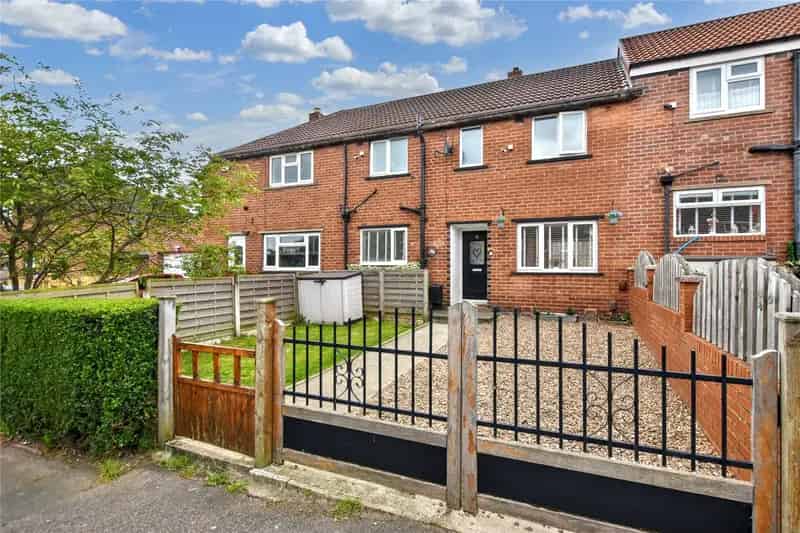 Stylish Mid Terrace Home with Garden and Off Street Parking