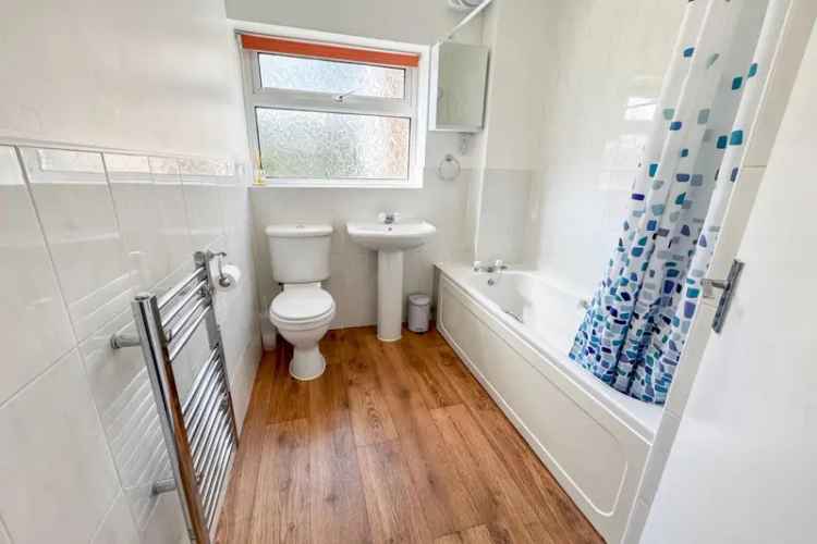 2 Bedroom Flat to Let - Ground Floor Apartment