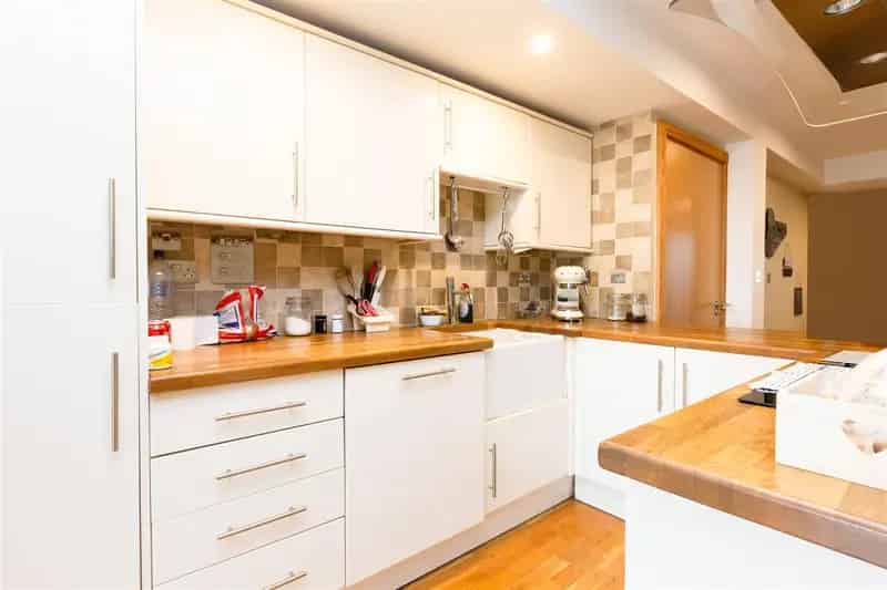 2 Bedroom Flat House to Rent in Fish Island