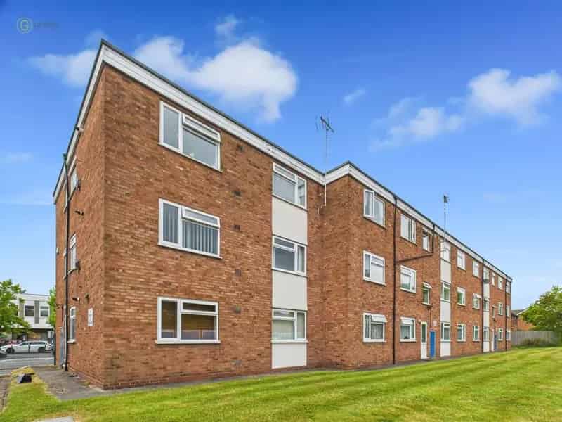 1 Bedroom Apartment for Sale