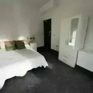 4 Bedroom House 112m² Manchester July 2025