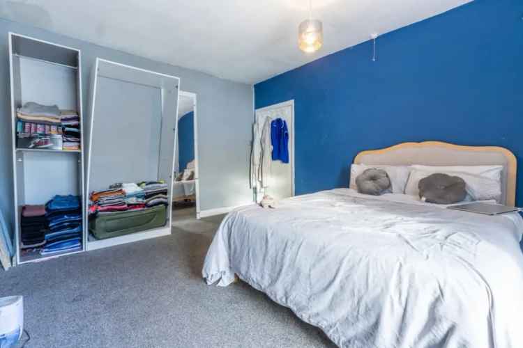 2 Bedroom Character Cottage For Sale