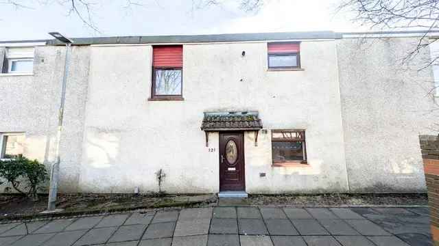 3 bedroom terraced house for sale