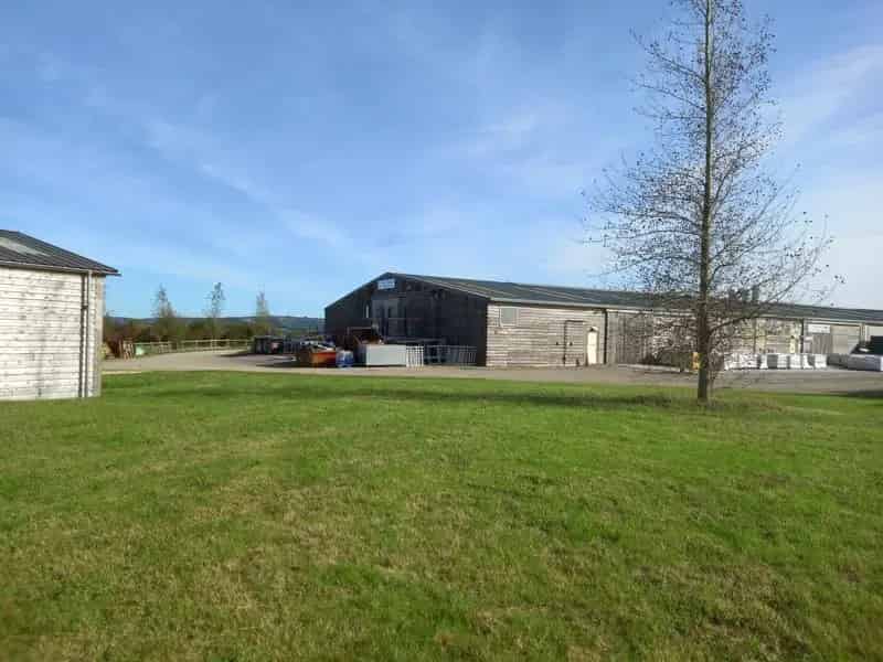 Ecological Commercial Unit for Lease