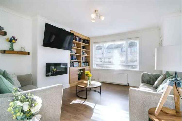 2 Bed House - Semi Detached with 1 Reception Room