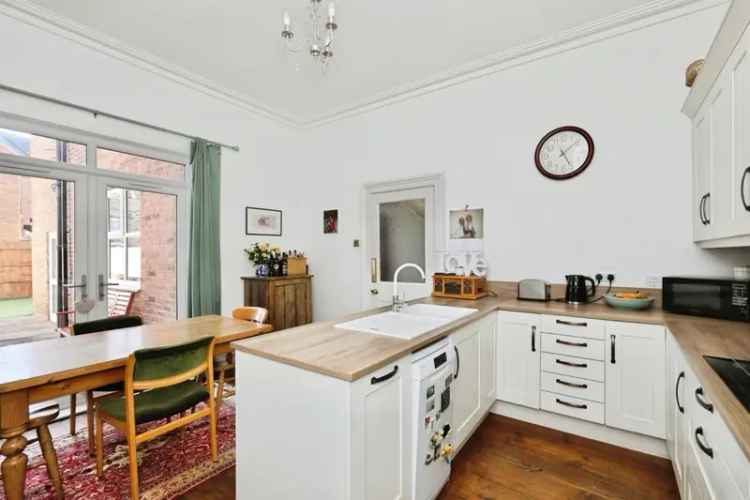 4 Bedroom Period Home Near Retford Town Centre