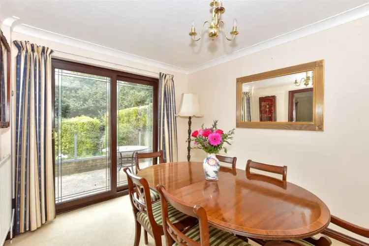 4 Bedroom Detached House for Sale in Buxted