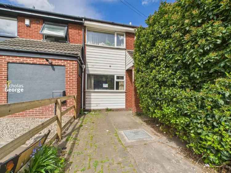 6 Bedroom Terraced House for Sale