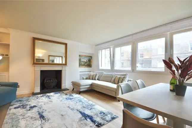 Flat for sale in Queen Anne Street, Marylebone, London W1G