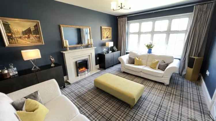 4 Bedroom Detached House for Sale in Warminster