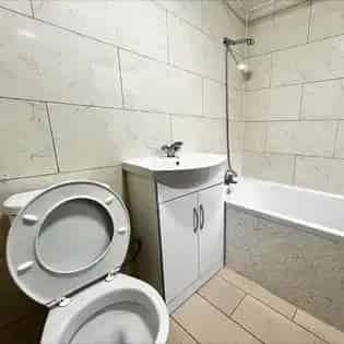 3 rooms house of 163 m² in Birmingham