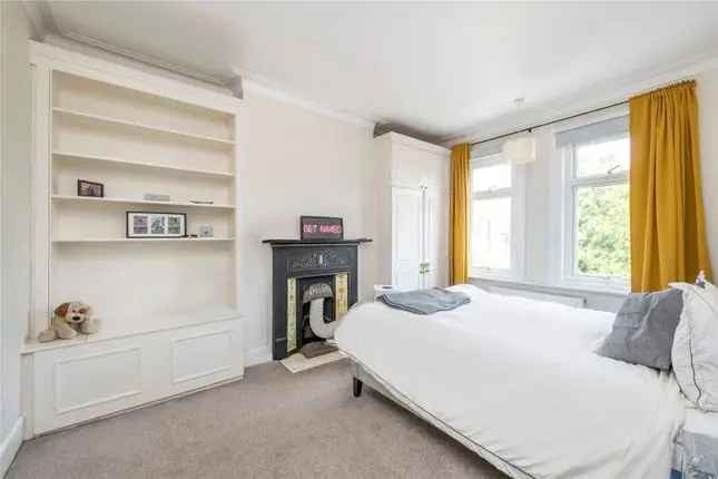 Semi-detached house to rent in Gilpin Avenue, East Sheen SW14