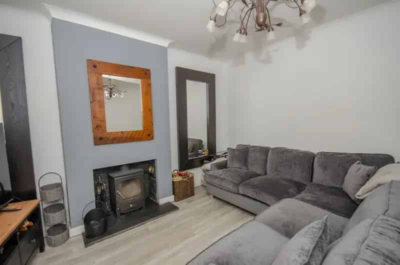 2 Bedroom House For Sale Near Amenities