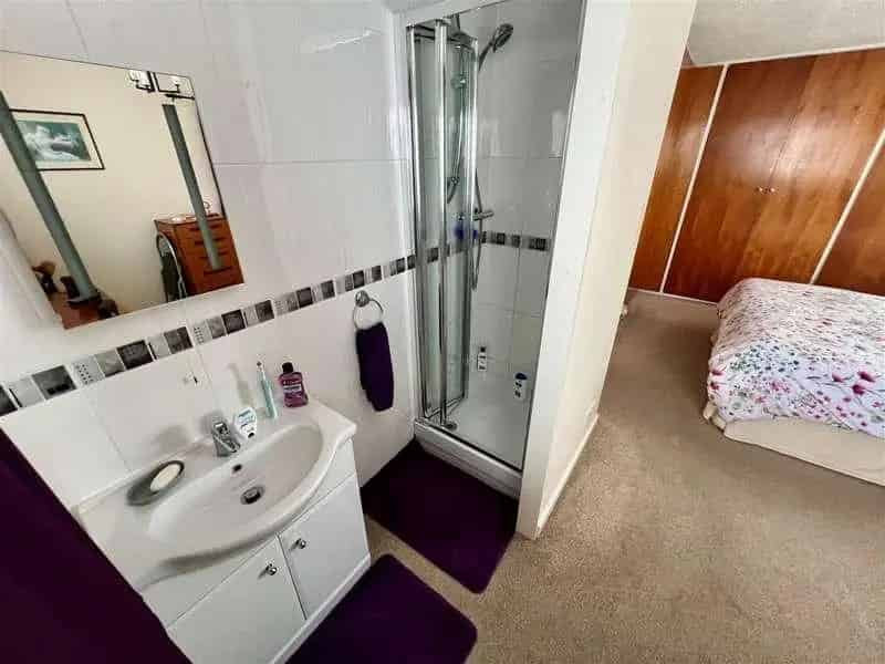 3 Bed Semi Detached House for Sale