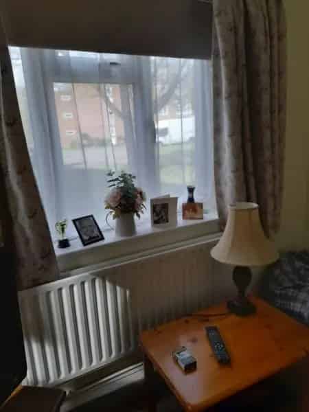 1 Bed Maisonette Huge Garden Finchley Central