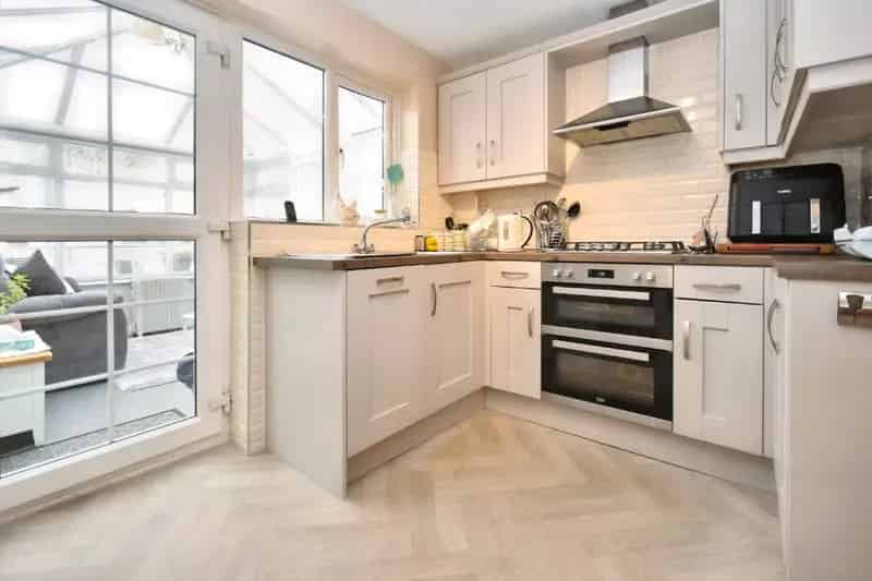 Two Bedroom Semi-Detached House in WF2 - Ample Parking