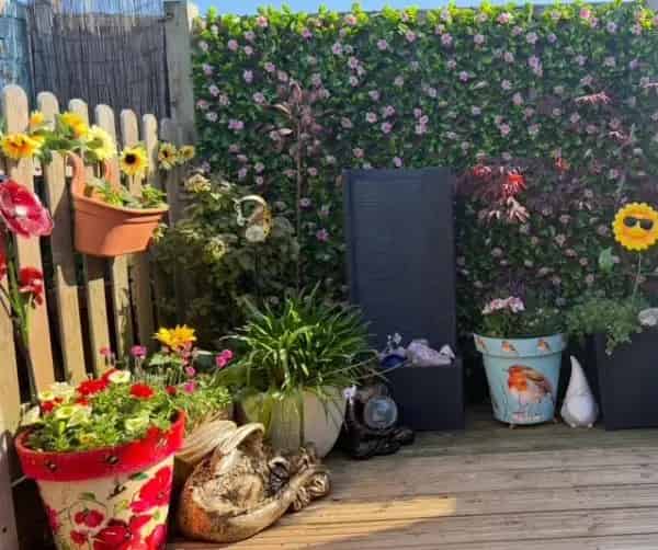 Two Bedroom Terraced House Near Shops