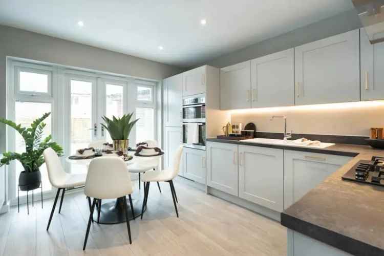 3 Bedroom Semi Detached House For Sale Garage 5000 Deposit Paid