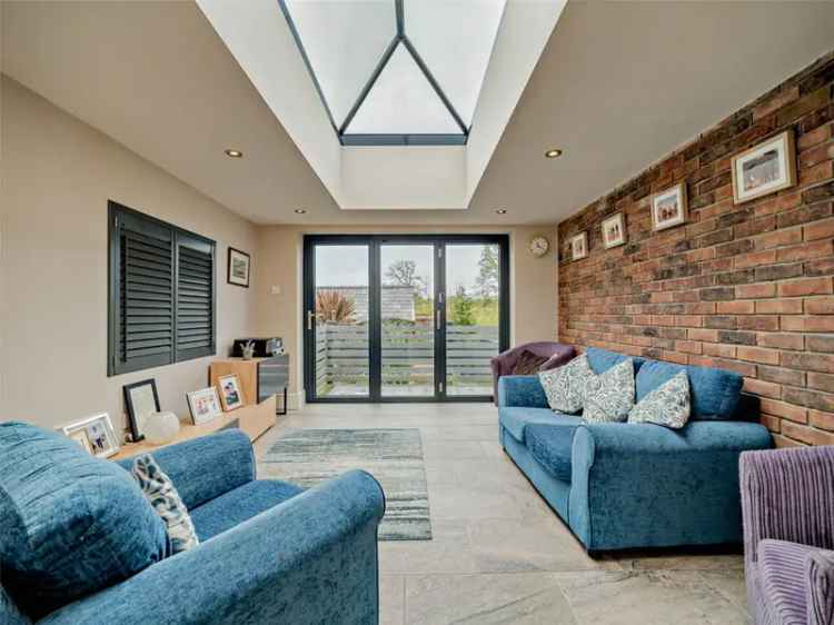 Luxury Farmhouse with Holiday Cottages and Fishery