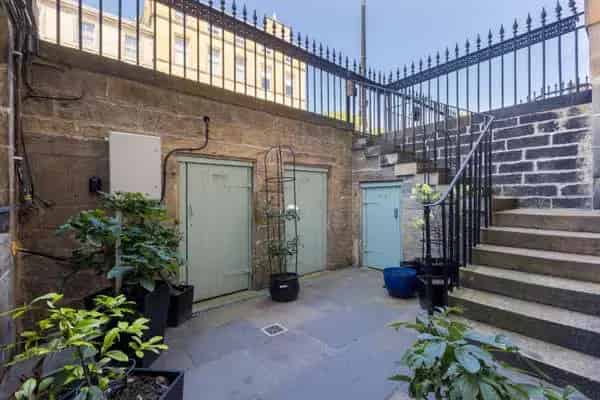 3-Bedroom Garden Flat West End Edinburgh