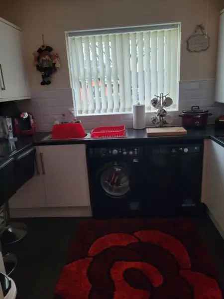 Bungalow For Rent in Dudley, England